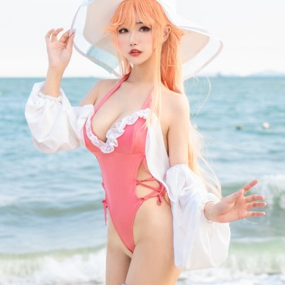 Momoko Richelieu swimsuit