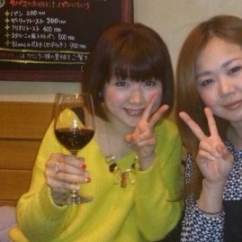 美容部員 みなこ 38歳 酔った勢いで乱交した女