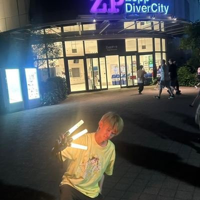 menheragomenher's avatar