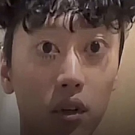 Aajksjsjaj's avatar