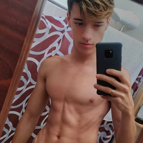 rebeltwink's avatar