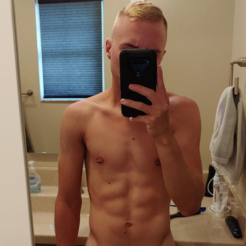 nudeuncle's avatar