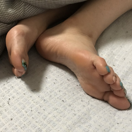 sleepherfeet's avatar