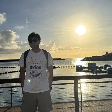 es8930408's avatar