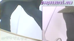 お花見カフェの仮設トイレ３カメ盗撮 part2