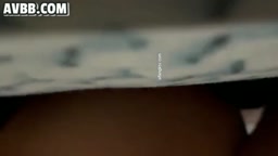兄弟公干了迷翻他的漂亮老婆各种姿势玩她的小黑B