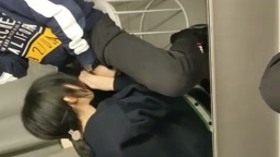 刚成年的小情侣ஐ让女友商场试衣间口交口爆 多视角拍摄 女友穿着学生装嫩出水