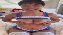 巨乳