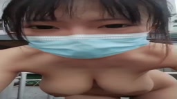 美乳