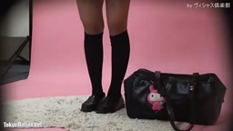 素人パンチラ 040 くるみ