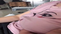 在兒子面前露出