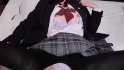 色白細身Fカップ美少女JKに中だし