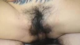 迷奸翻眼导尿狂操纹身网红女 3