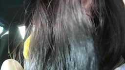 【個人撮影】20代オタク系女子の初めての車内フェラ、おっぱい触るとプルプル震えながら吐息を漏らす動画です