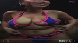 爆乳ダンサー