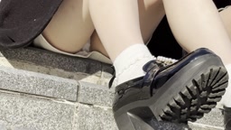 パンチラ