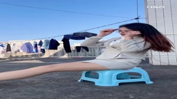 shiny pantyhose  光沢のあるパンスト