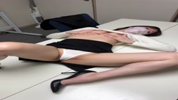 巨乳 露出