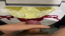 下着ぶっかけ動画