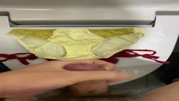 下着ぶっかけ動画