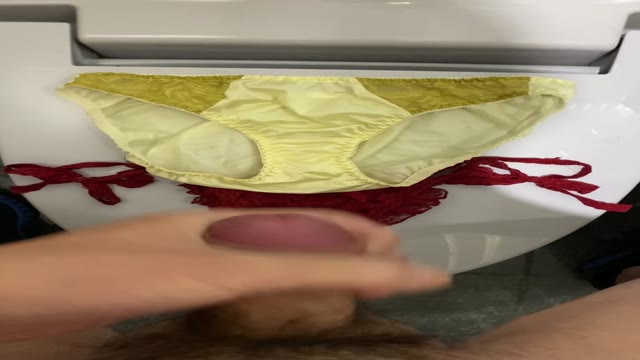 下着ぶっかけ動画