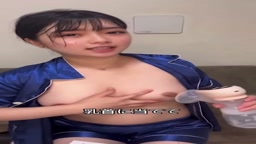 搾乳