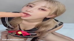しろ