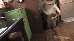 旧女優　舞浜朱里