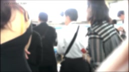 本物の痴漢現場潜入3 巨乳OL