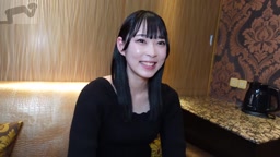 630 出禁並みのハメ潮をするクジラ美女 1/2