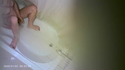 spy masturbation bathtub (2/2)