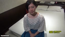 18歳学級委員タイプの真面目な清楚美女 ピンクな美マンの内外に羨望の大量射精