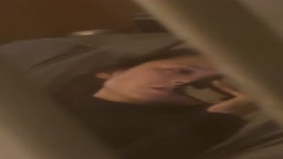 オナニー女　指ぺろ　オナニー