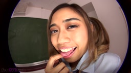 F072 悠月アイシャ