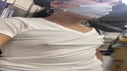 人妻奴隷②　店内露出