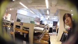 店員　黒パンスト　逆さ