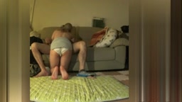 数ヶ月ぶりのデカチンで、妻「おっきぃ♥」連呼！ゴム使うと旦那にバレるので、今日は生ハメOK！前編