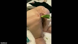 肛門に葱チンポ