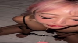 【素人撮影】ケバいギャル系お姉さんに拘束強制イラマの調教プレイ。