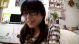 姉妹同部屋 彼氏とこっそりSEXしててもいやらしい声が聞こえちゃう…