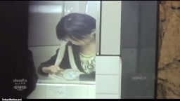 隠撮　便所レイプ