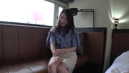 【初撮り】【赤面しながら..】【旦那さんご馳走様です】パンツに大量の染みを作ってしまう欲求不満妻。