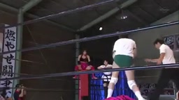 中村静香　恥ずかし固め