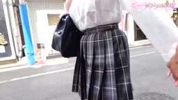 バスト100センチの超爆乳色白天使！！