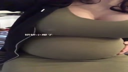 巨乳