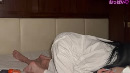 071.めちゃくちゃきれいなおっぱいで、パ... おっぱいが世界を救う