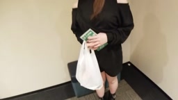 嫌そうにフェラ