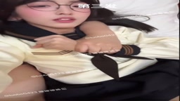 男の娘　手コキされて連続射精