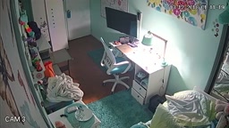 IPCAM - Girl Masturbates in Her Room