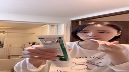 tiktok　ノーブラ